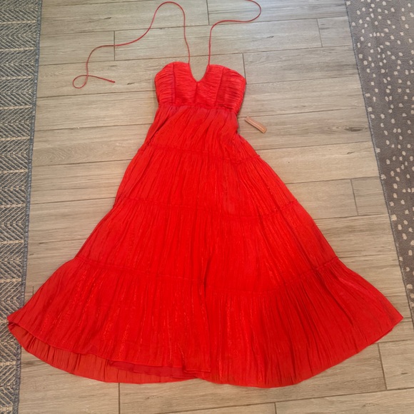 Elegant Red Strapless Maxi Dress - Picture 1 of 2